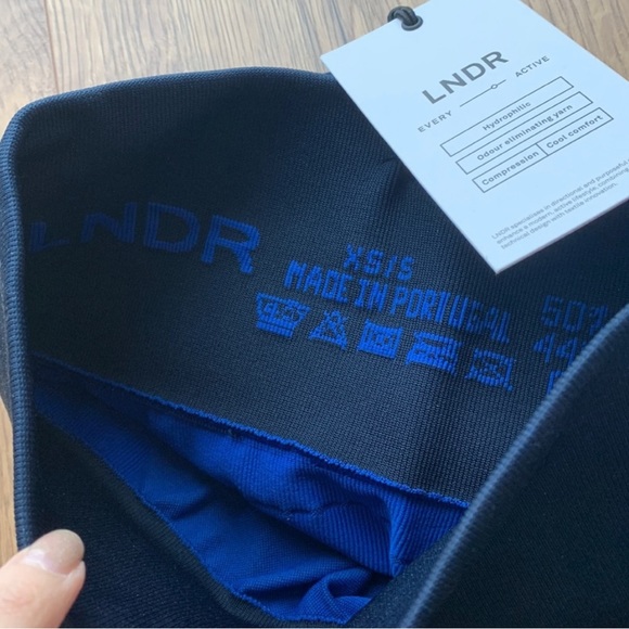 NWT Lndr Leggings XS/S - Picture 4 of 4